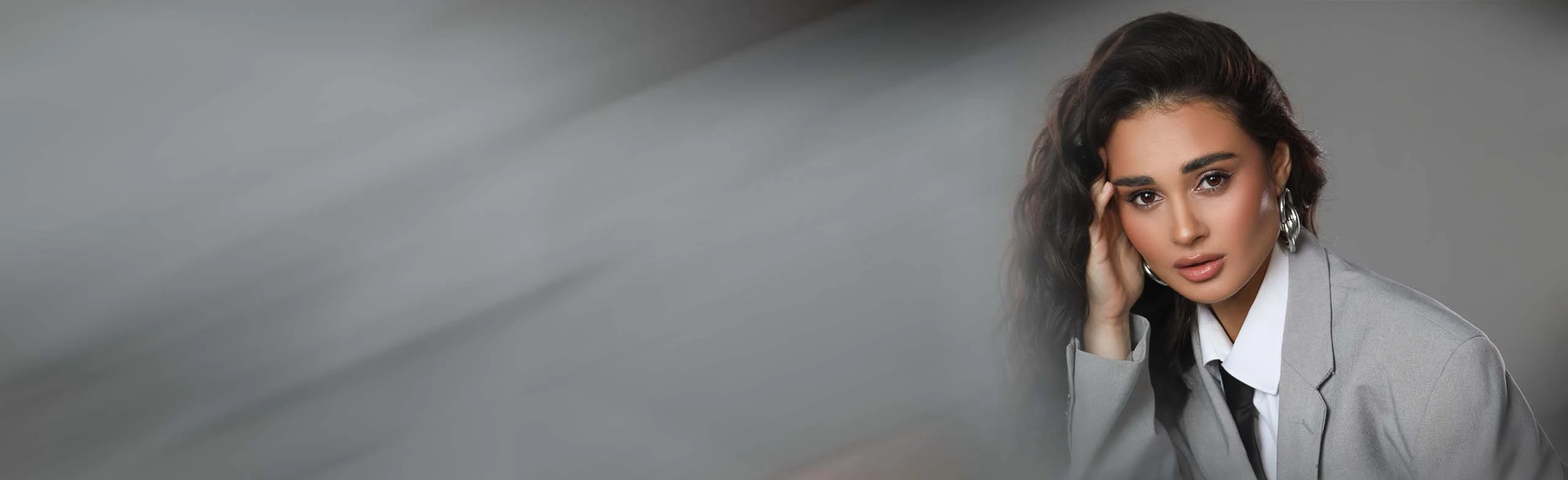 Постер Гульназ Асаева в Набережных Челнах