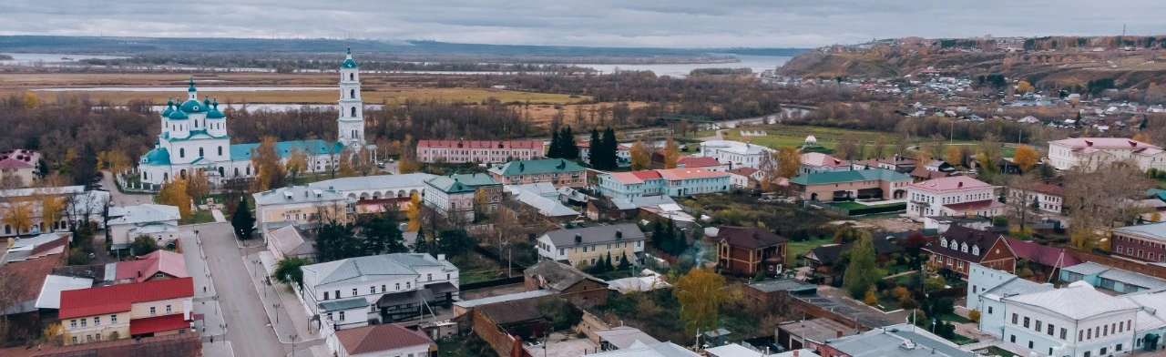 Постер Елабуга - город героев. Экскурсионный тур