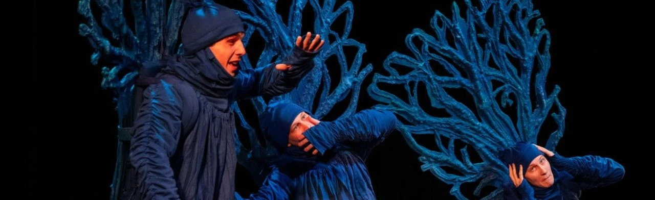 Постер #КраснаяШапочка в Омске