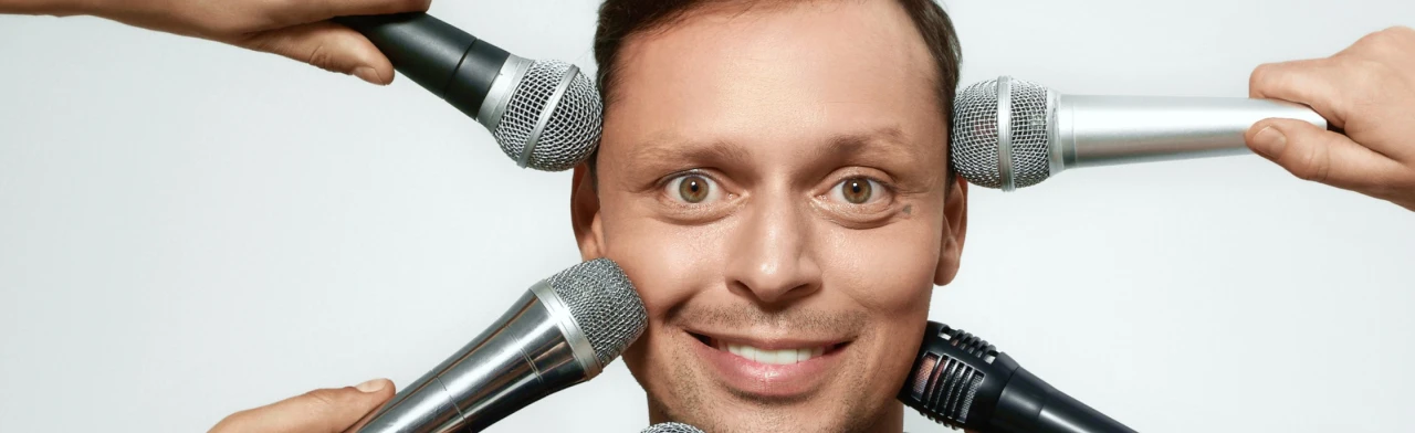 Постер Виктор Комаров в Омске