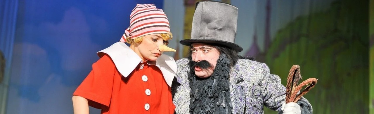 Постер Золотой ключик в Омске