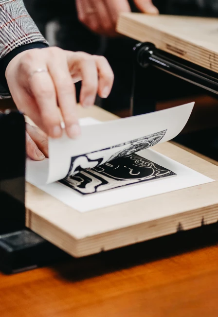 Постер Печатная графика: Космос. Мастер-класс по линогравюре в Оренбурге