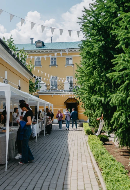 Постер Открытие сезона музейного дворика «Эссен» в Оренбурге