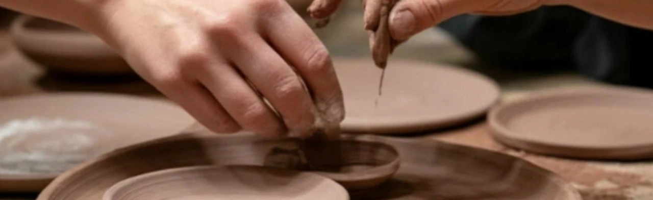 Постер Живая глина: путешествие к истокам. Творческий час в Орске