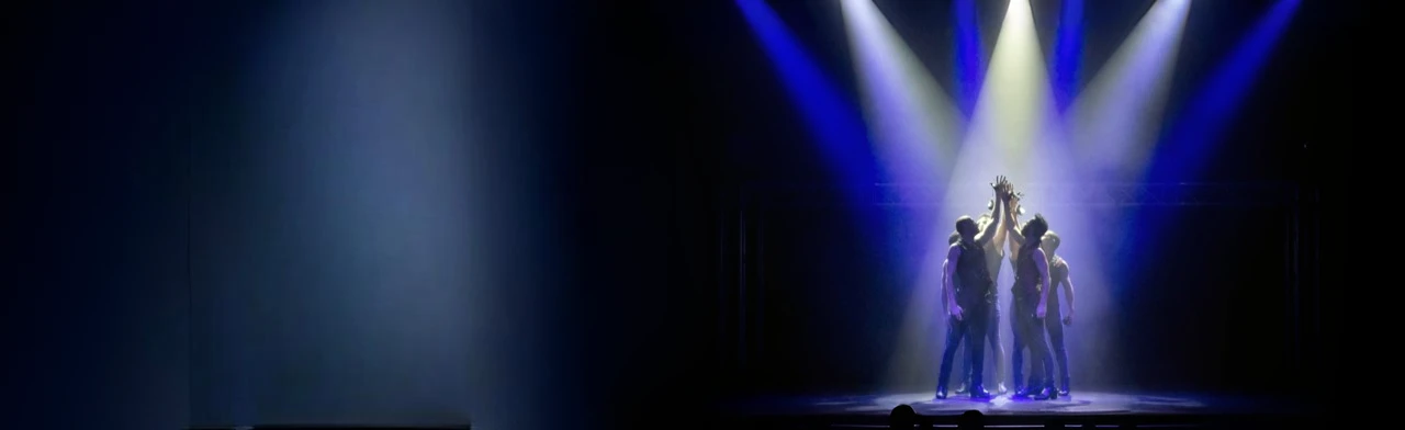 Постер Шоу Los Vivancos в Южно-Сахалинске