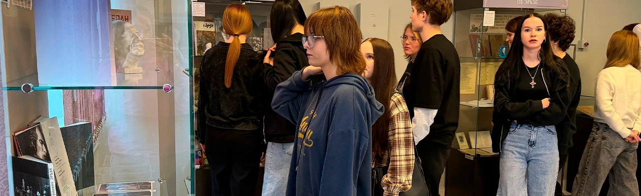 Постер По следам Степана Эрьзи. Познавательный квест в Саранске