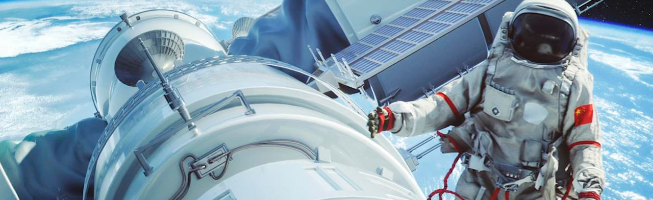 Постер Российская космонавтика- вчера, сегодня, завтра. Информационный час в Саранске