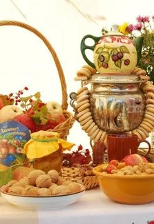 Постер Дружно величаем, три спаса отмечаем: Познавательная программа в Саранске