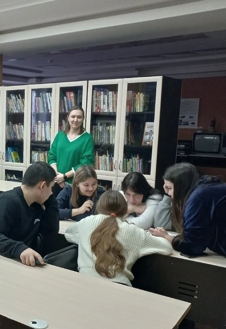 Постер Радуга народных промыслов. Цикл интерактивных лекториев в Саранске