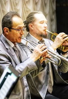 Постер Фанфарные звуки весны: Концерт духового оркестра в Саранске