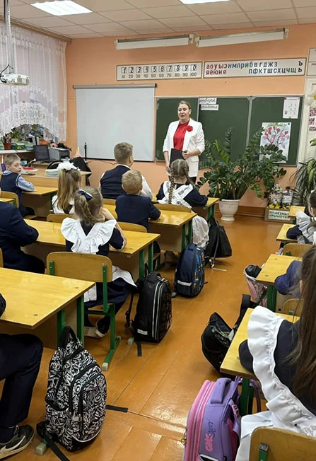 Постер Современные гаджеты: за и против. Круглый стол в Саранске