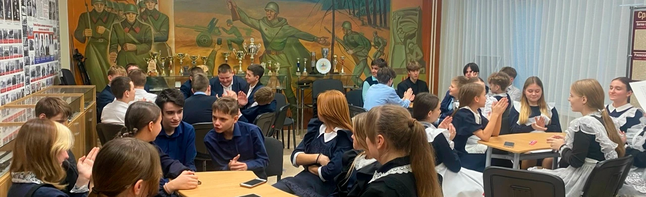 Постер В их строках душа России. Познавательная игра