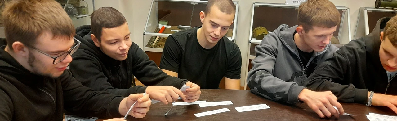 Постер Лабиринты логики. Интеллектуальная битва