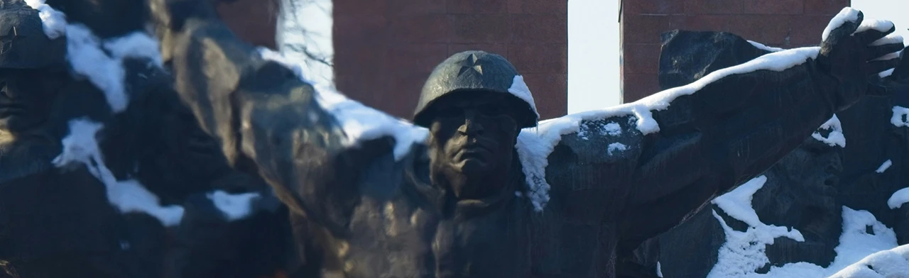 Постер Память сильнее времени. Тематическое мероприятие в Саратове