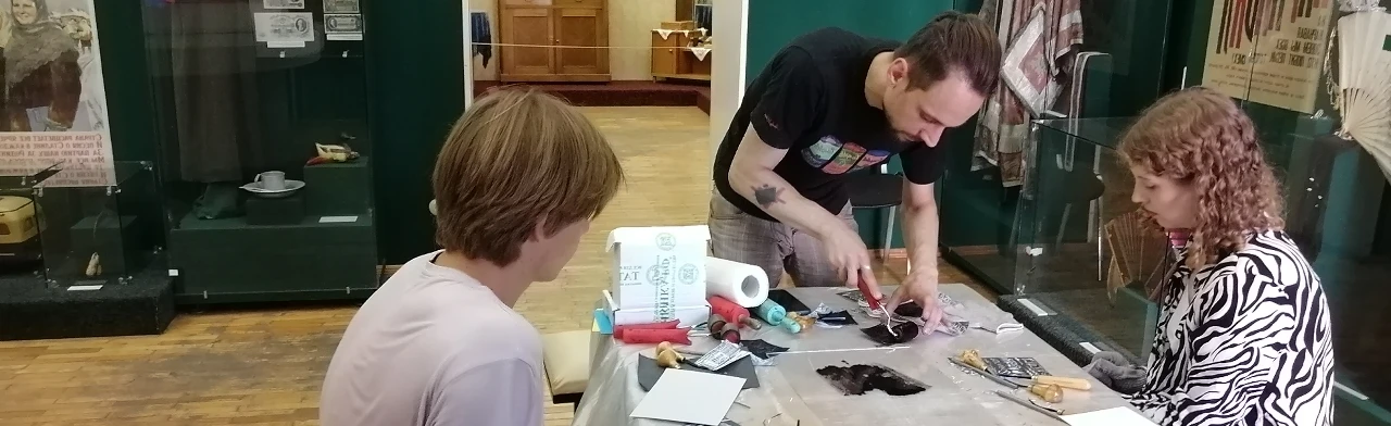 Постер Вырезай, штампуй. Мастер-класс