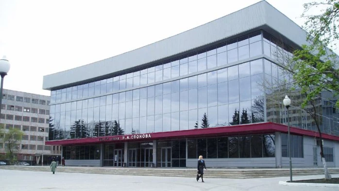 Постер площадки Саратовский театр драмы им. И. Слонова