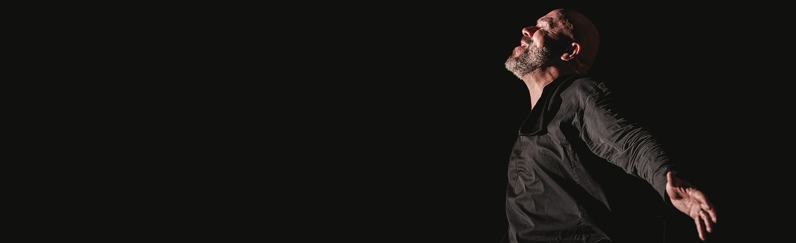 Постер Максим Аверин: Расправь крылья в Саратове