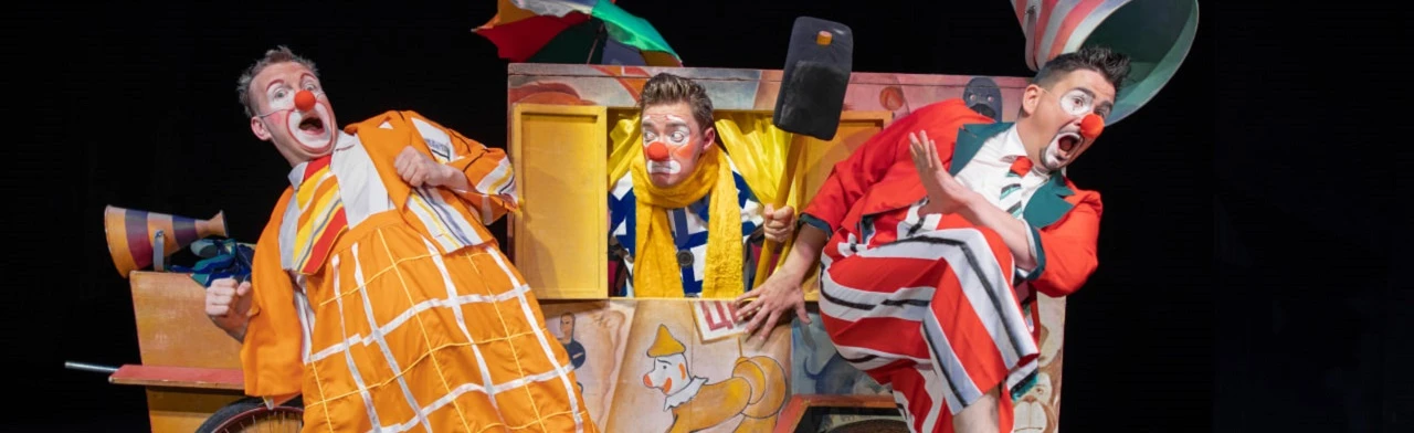 Постер Бука в Саратове