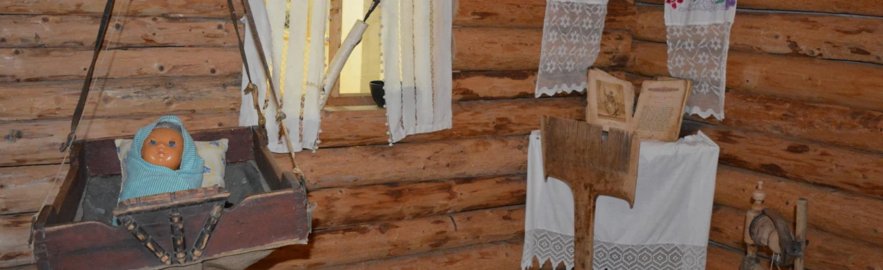 Постер Жизнь и быт самойловских крестьян конца XIX – начала XX в. Экскурсия