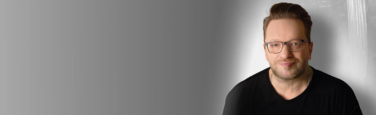 Постер Владимир Глазунов в Саратове