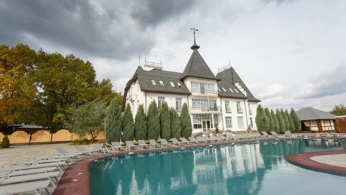 Постер площадки Загородный клуб Роджер