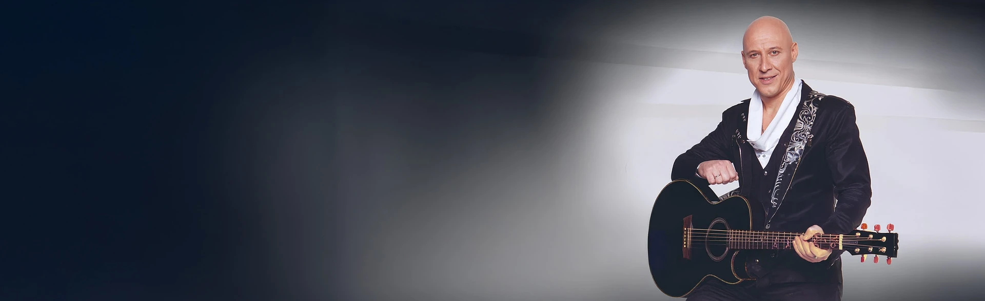 Постер Денис Майданов