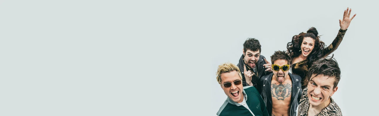 Постер The Hatters