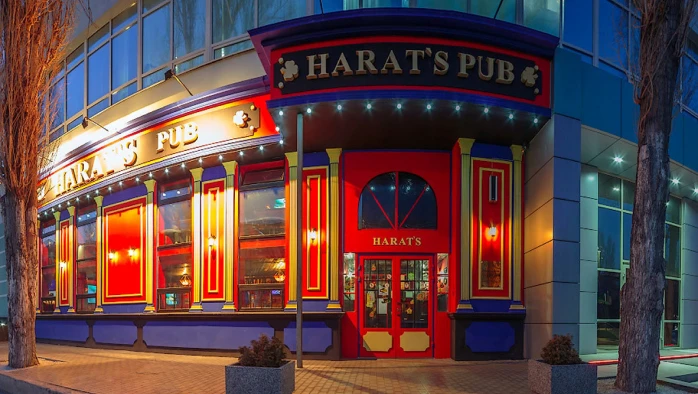 Постер Harat's Pub