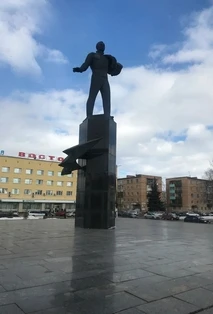 Постер И в названьях улиц имена: человек, история, страна. Час краеведения в Смоленске