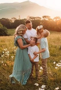 Постер Семья – созвездие земное. Библио-калейдоскоп в Смоленске