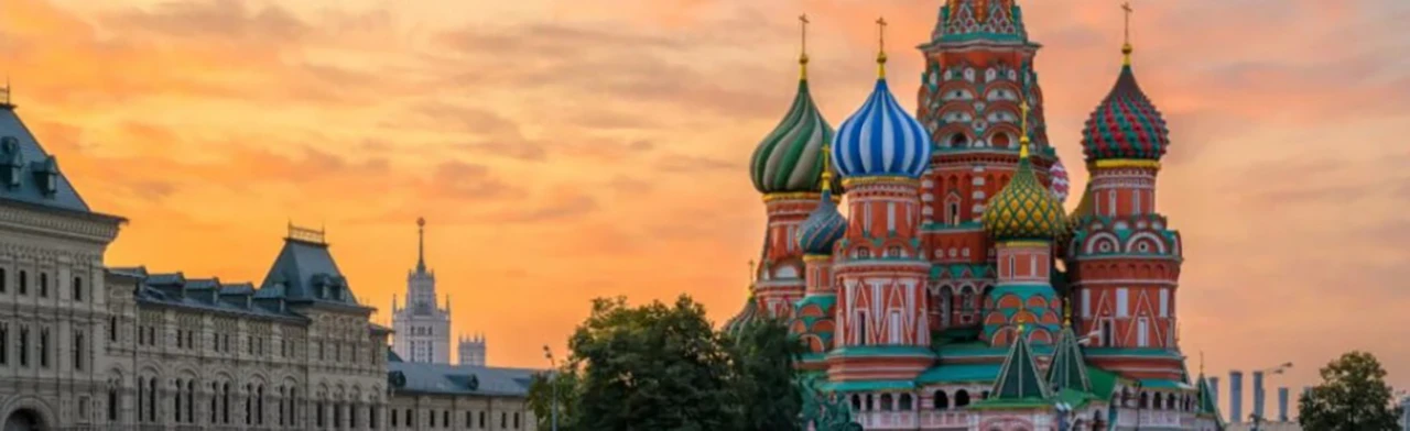 Постер Москва златоглавая. Информационный час в Смоленске