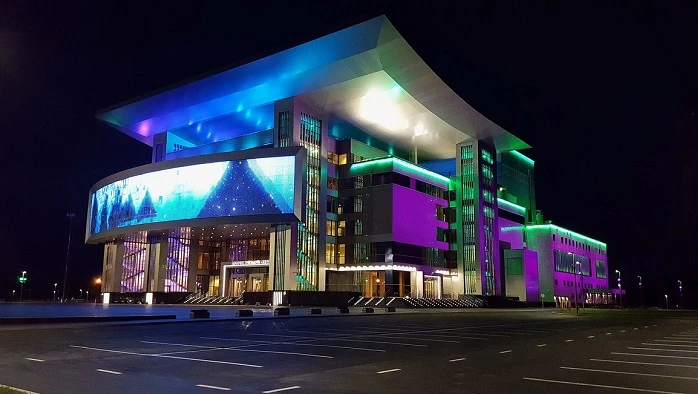 Постер площадки ДИ Нефтяник (Сургут)