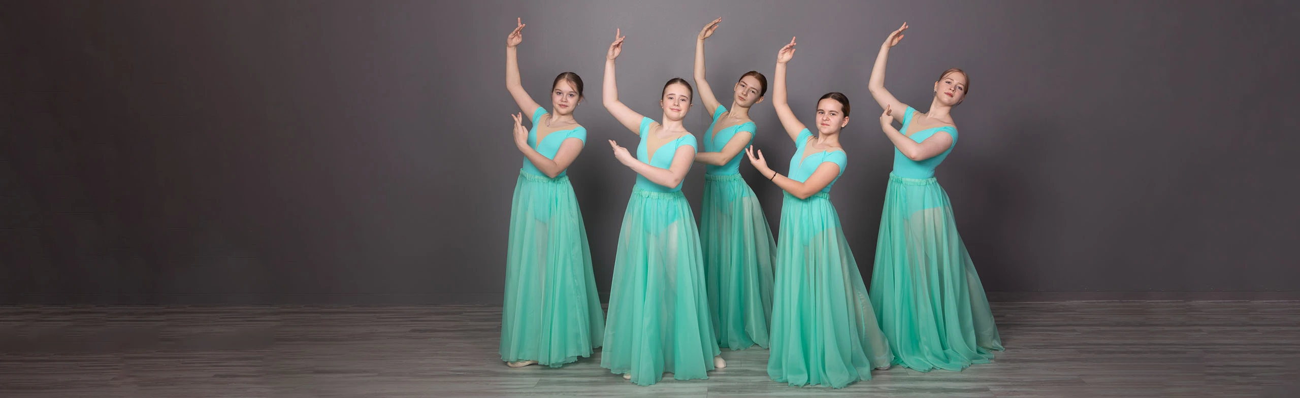 Постер Торжество танца. Концертная программа в Сургуте