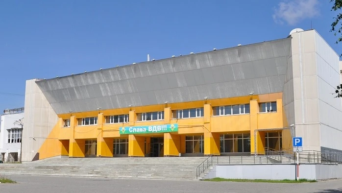 Постер ДК Октябрь (Нижневартовск)