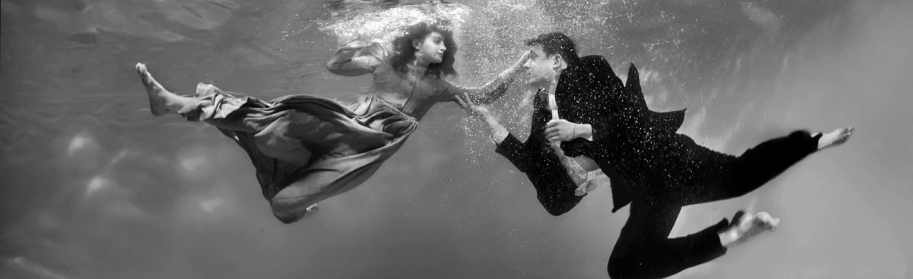 Постер Любовь