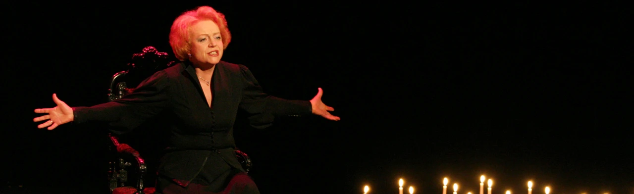 Постер Тебе – через сто лет в Томске