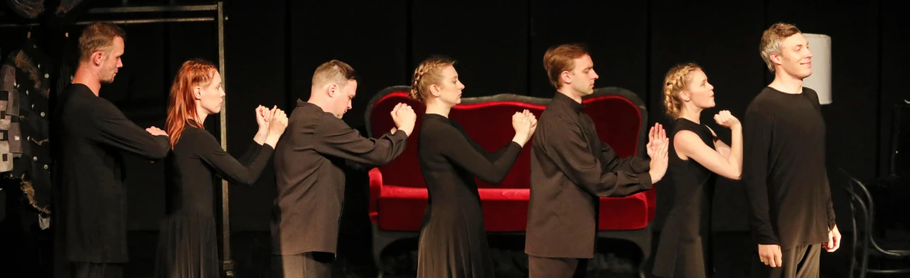 Постер Тайны кулис в Томске