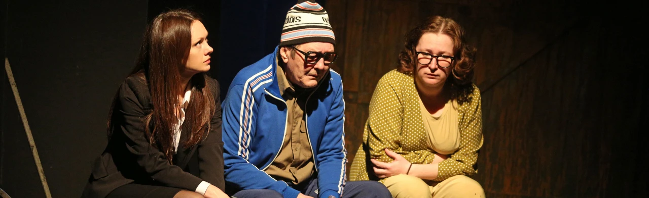 Постер Не подруги в Томске