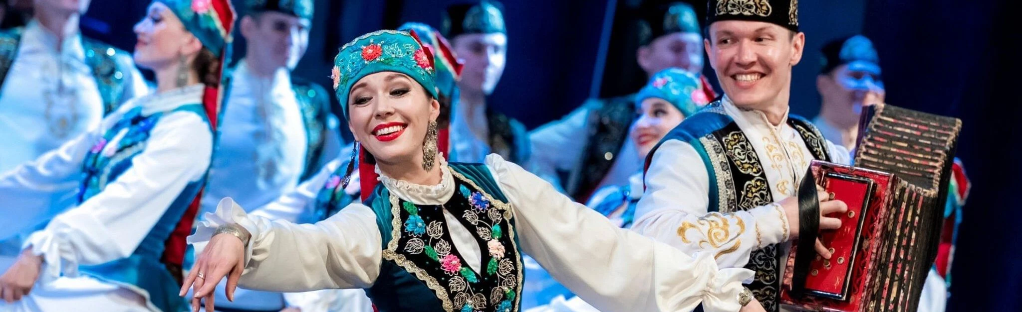 Постер Государственный ансамбль песни и танца Республики Татарстан в Уфе