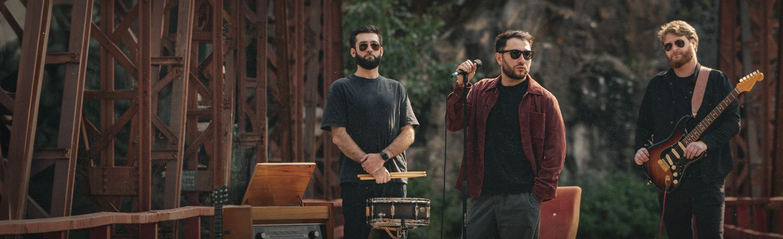 Постер Sula Fray