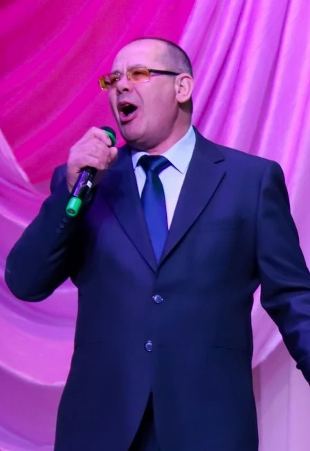 Постер Патриотический концерт «Десять лет вместе» в Уфе