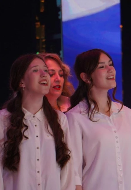 Постер Музыкальная игра "Поем на все сто" в Уфе