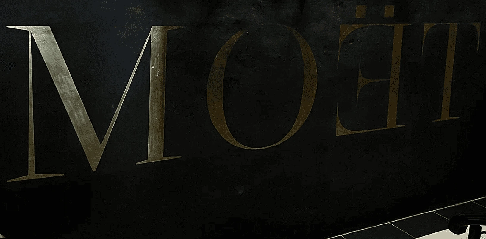 Постер MOËT lounge г. Нефтекамск