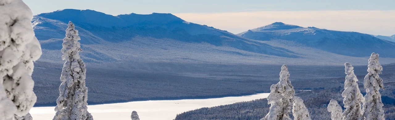 Постер Восхождение на хребет Зюраткуль в Уфе