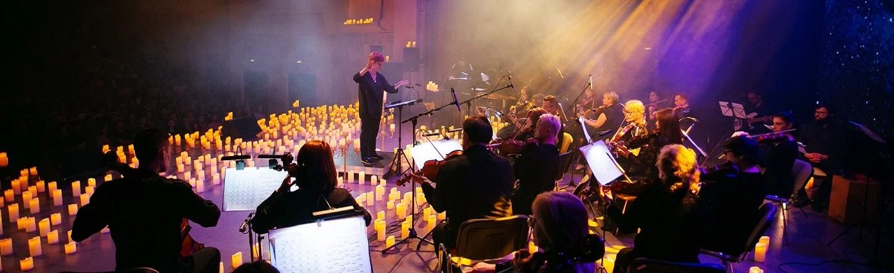 Постер Мировые рок-хиты в сиянии тысячи свечей