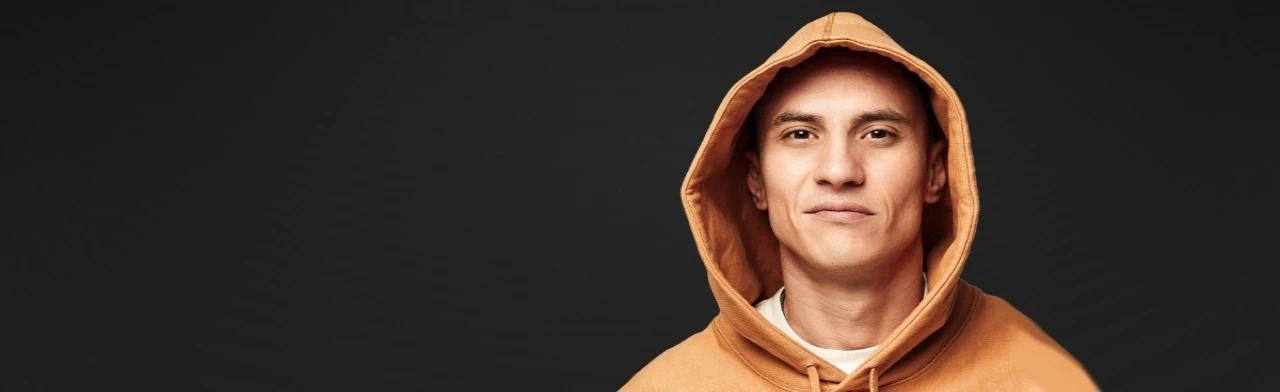 Постер Честный в Ульяновске