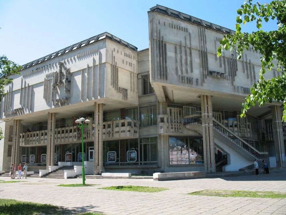 Постер Ярославский государственный театр кукол