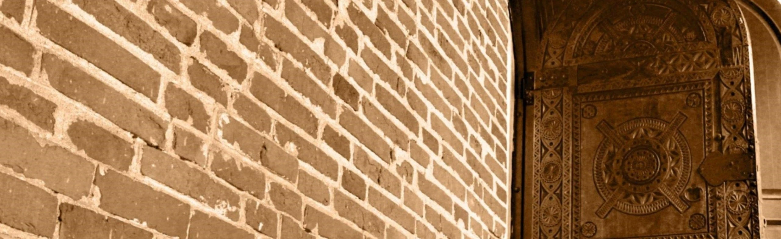 Постер По тропам столетий. Игра в Ярославле