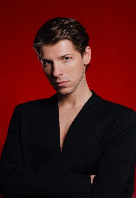 Постер Александр Эгромжан в Ярославле