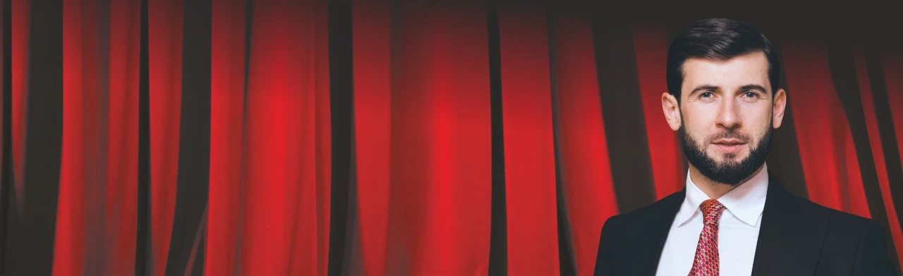 Азамат Биштов